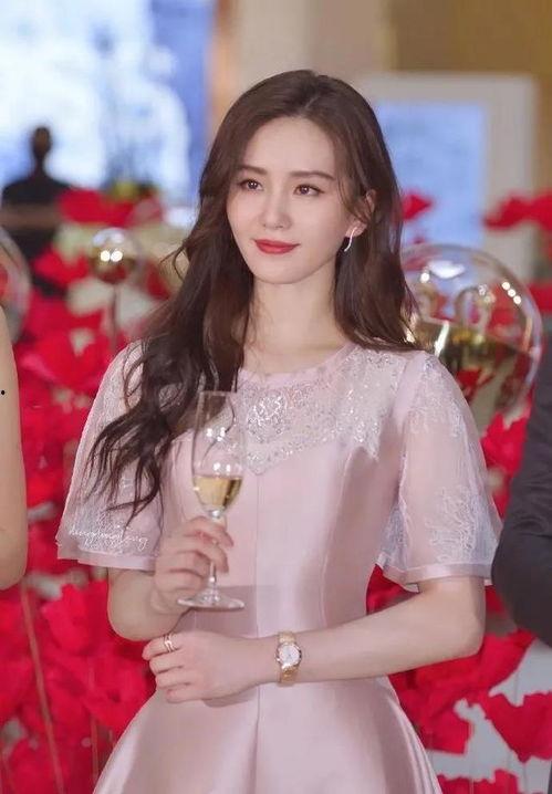 一线吃瓜 娱乐圈 小说  第3张