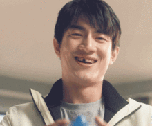 娱乐吃瓜君哥是谁啊,网络红人背后的故事  第3张